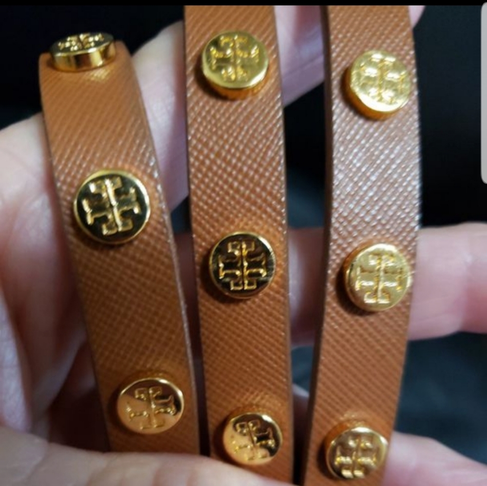 Authentic Tory Burch Leather Belt size L36-3